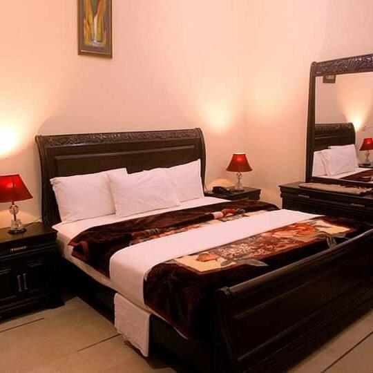 Hotel Moon Light View Lahore Bagian luar foto